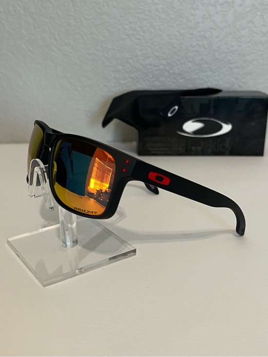 Oakley Other - Oakley Holbrook Polarized Ruby Iridium 9102